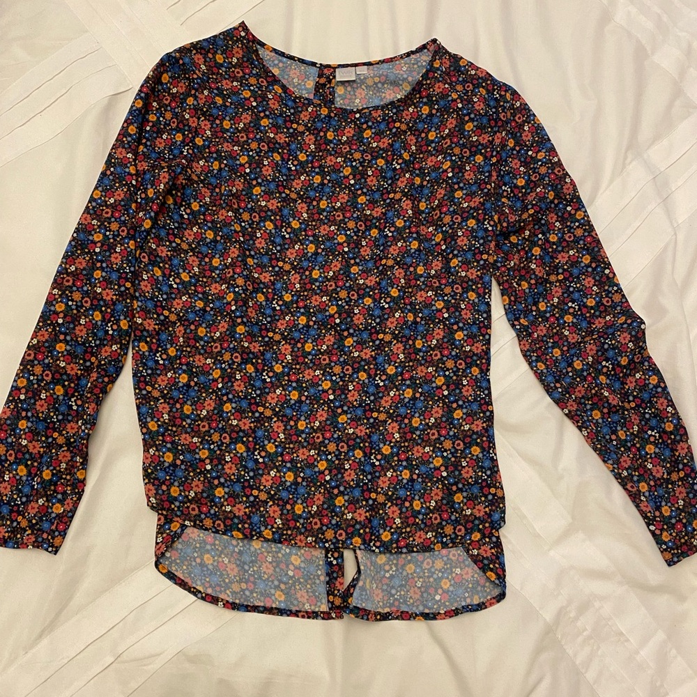 Floral Twik Long Sleeve Top